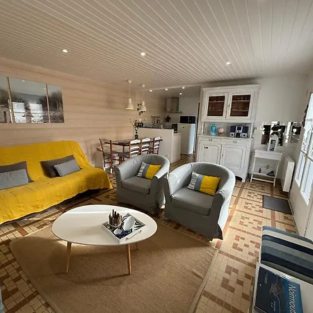 Casa de Férias Maison Bord De Au Vieil 3 Etoiles *