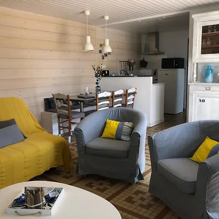 Maison Bord De Au Vieil 3 Etoiles Holiday home *