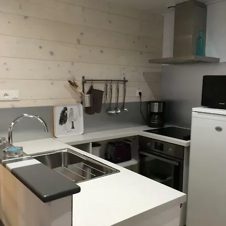 Maison Bord De Au Vieil 3 Etoiles * Нуармутье