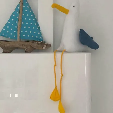 Maison Bord De Au Vieil 3 Etoiles * Нуармутье